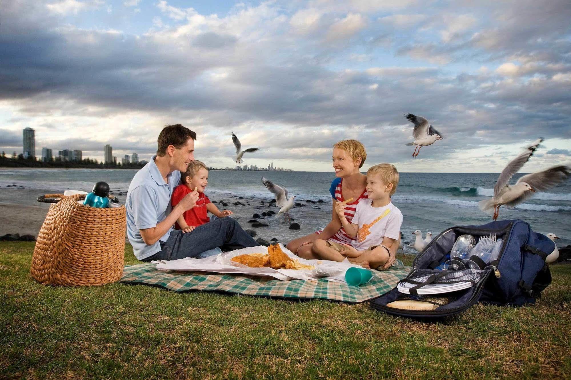 Burleigh Beach Tourist Park Gold Coast Bagian luar foto